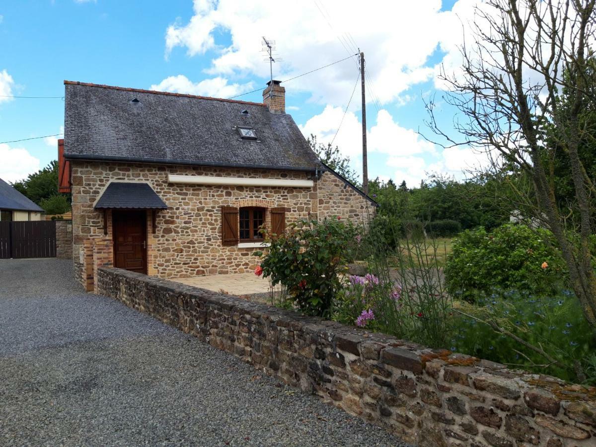 Les Roses Tremieres Villa Trans-la-Foret Bagian luar foto